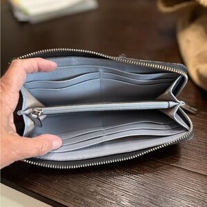 Women’s Michael Kors Leather Wallet